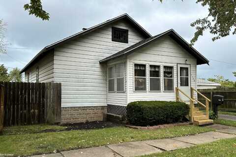 1123 Young, Port Huron, MI 48060