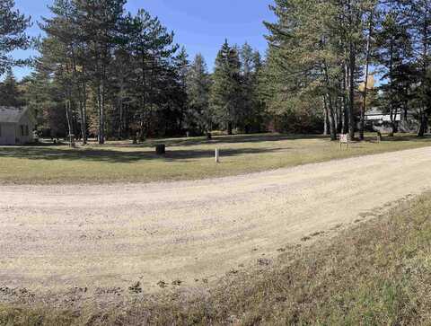 470 Evergreen, Farwell, MI 48622