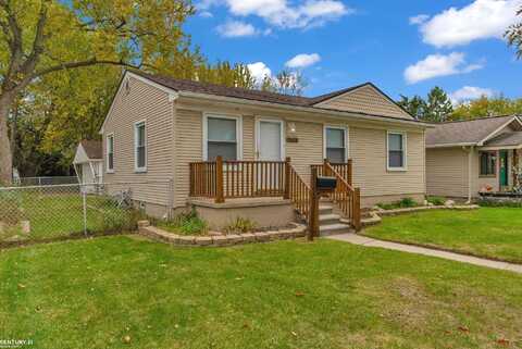 8328 Theisen, Center Line, MI 48015