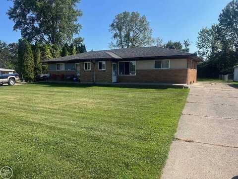 27550 Schiller, Chesterfield, MI 48047