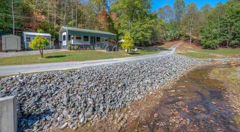 31 Pear Ln, MURPHY, NC 28906