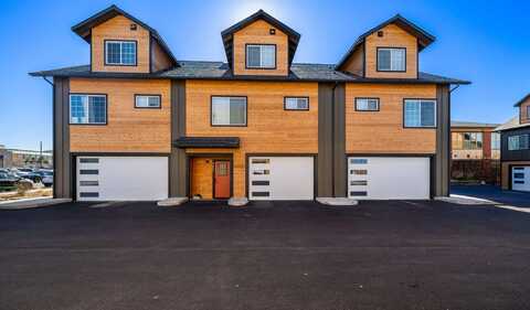 1431 NW 4th Street, Redmond, OR 97756