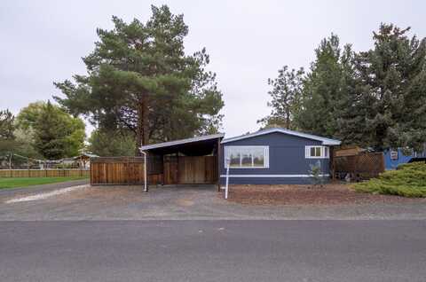 10100 NE Crooked River Drive, Terrebonne, OR 97760