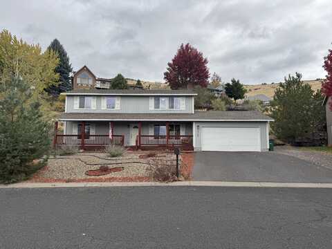 5707 Upland Drive, Klamath Falls, OR 97603