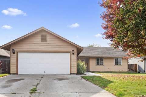 1974 NW Jackpine Place, Redmond, OR 97756