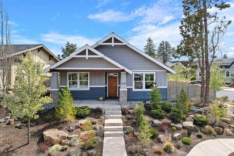 61050 SE Ruby Peak Lane, Bend, OR 97702