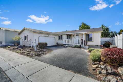 1253 SW Currant Road, Redmond, OR 97756