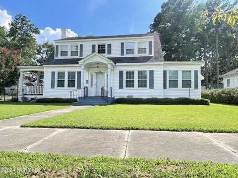 120 E John Street, Mount Olive, NC 28365