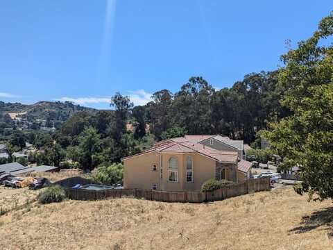 39 La Paloma CT, EL SOBRANTE, CA 94803