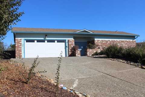 15705 Charter Oak BLVD, SALINAS, CA 93907