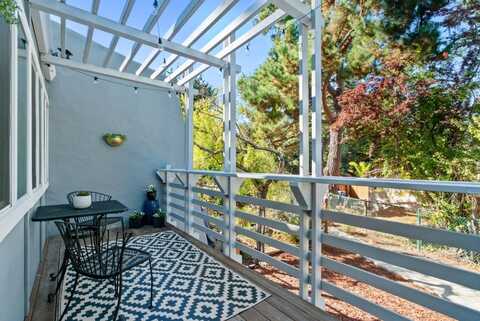 375 Sandalwood DR, APTOS, CA 95003