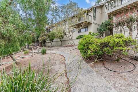 70 Forest Ridge RD 15, MONTEREY, CA 93940