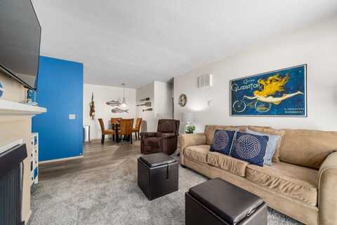 2110 Golden Oaks LN, Monterey, CA 93940