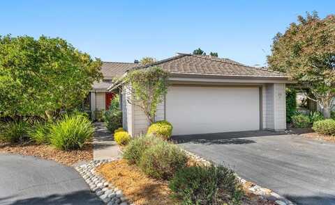 134 White Oaks LN, CARMEL VALLEY, CA 93924