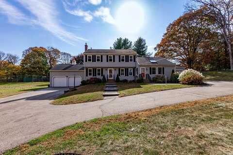 583 Elder Ballou Mtg House Rd, Woonsocket, RI 02895