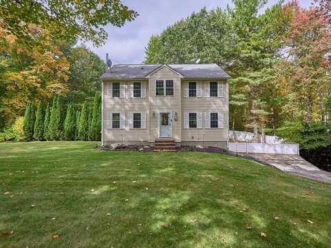 390 Rochdale St, Auburn, MA 01501