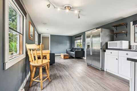 170 Rockland, Hingham, MA 02043