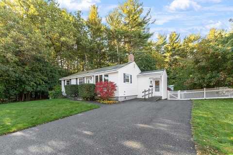 29 Patriot Rd, Tewksbury, MA 01876