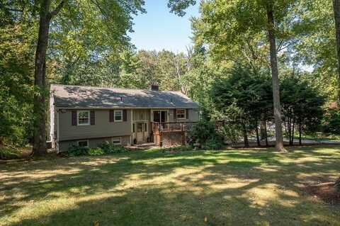 47 Newton St, Northborough, MA 01532