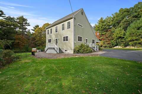 36 Everett St, Norfolk, MA 02056