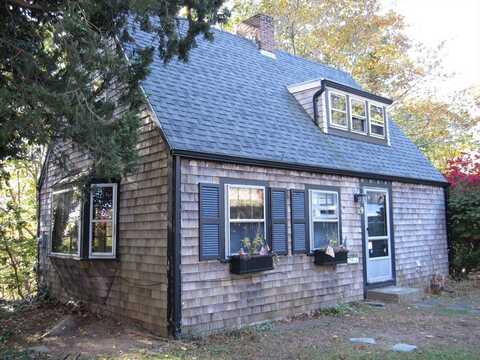 9 Haddow Road, Rockport, MA 01966