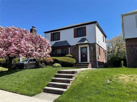 75-55 192nd Street, Flushing, NY 11366