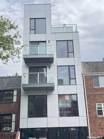 134-28 Blossom Avenue, Flushing, NY 11355