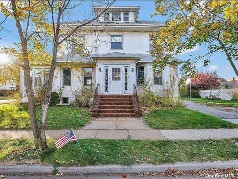 42 Vernon Avenue, Rockville Centre, NY 11570