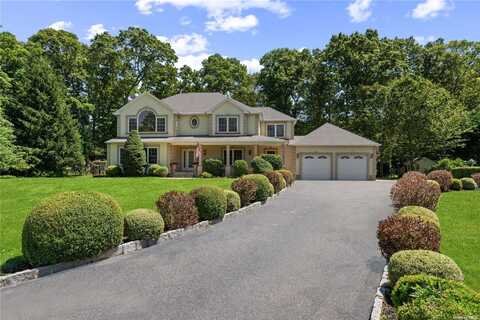 90 Karen Court, Wading River, NY 11792