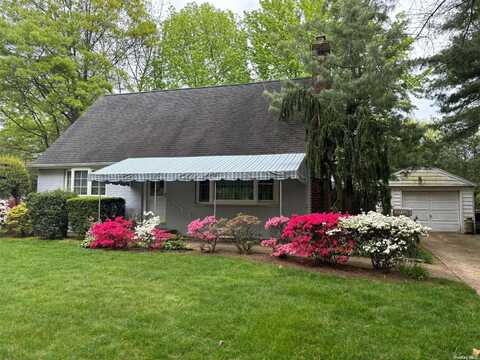 1756 Briar Place, Merrick, NY 11566