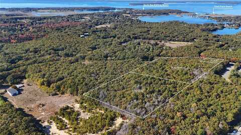 1240 Majors Path, Southampton, NY 11968