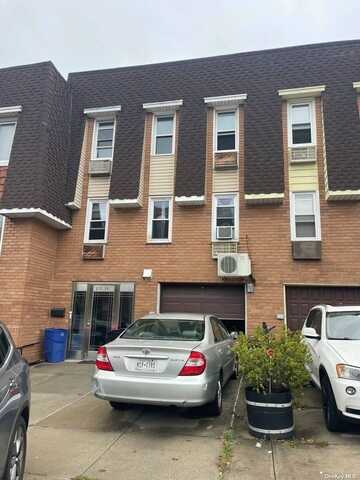 211-14 23rd Ave, Bayside, NY 11360