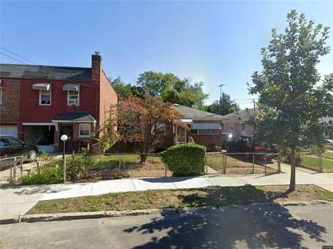 118-29 205th Street, Saint Albans, NY 11412