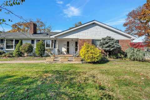 268 Ocean Avenue, Islip, NY 11751