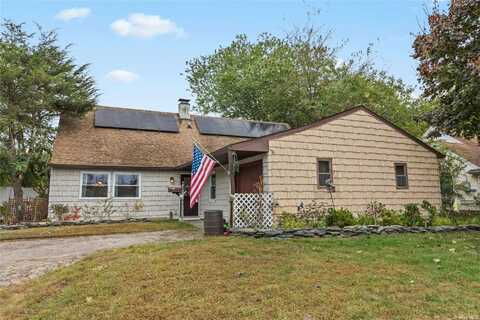 215 Avondale Drive, Centereach, NY 11720