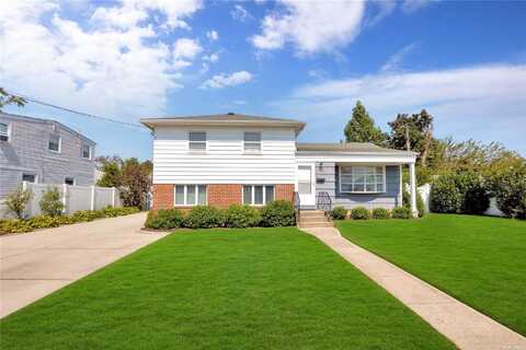 244 Weidner Avenue, Oceanside, NY 11572