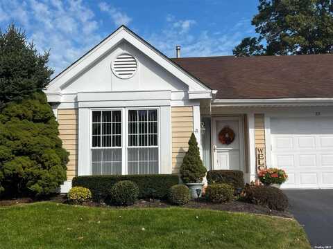 23 Huntington, Ridge, NY 11961