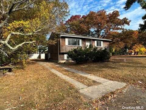 19 Washington Avenue, Wyandanch, NY 11798