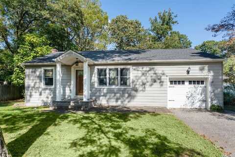 31 Half Mile Road, Middle Island, NY 11953