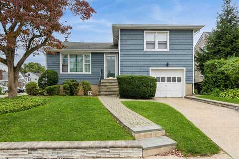 73 Whittier Street, Lynbrook, NY 11563