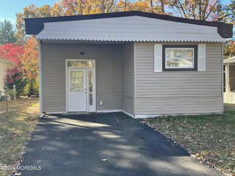 19 Nicholas Boulevard, Jackson, NJ 08527