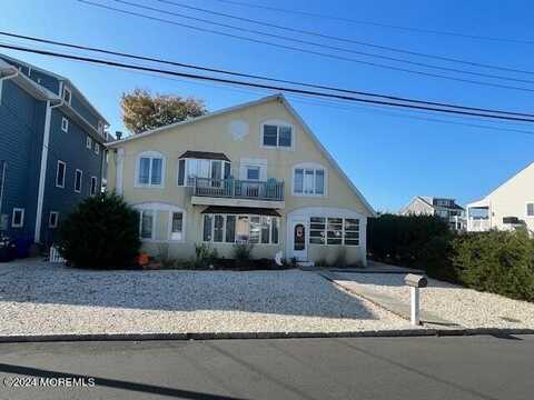 118 Alhama Drive, Brick, NJ 08723