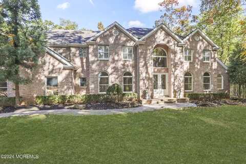 4 Sugarloaf Place, Manalapan, NJ 07726