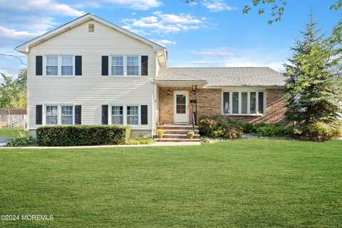 3 Elizabeth Drive, Matawan, NJ 07747