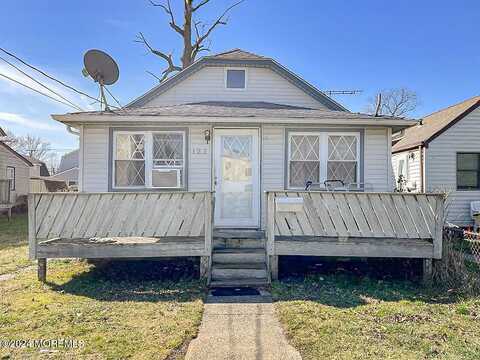 123 Forest Avenue, Keansburg, NJ 07734