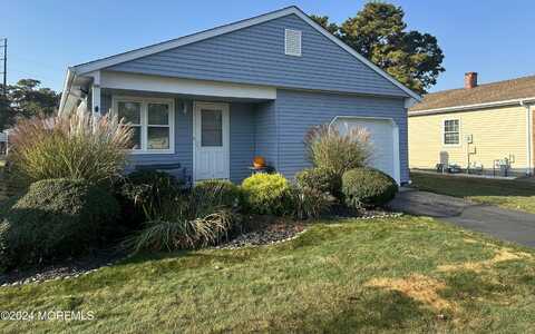 38 La Dunette Drive, Toms River, NJ 08757