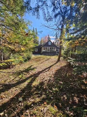 978 Monson (978 N. Guilford Rd) Road, Abbot, ME 04406