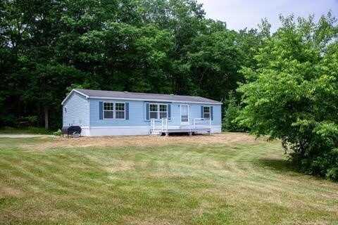 211 Middle Road, Warren, ME 04864