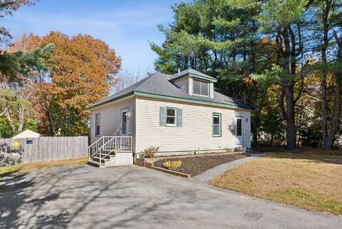 8 Littlefield Lane, Scarborough, ME 04074