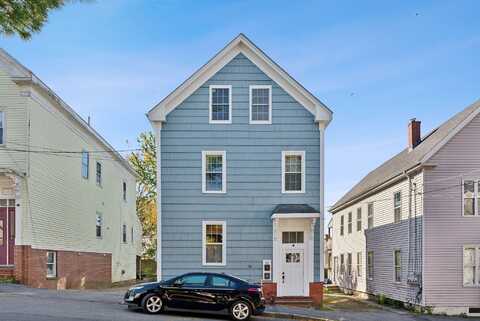 42 Smith Street, Portland, ME 04101